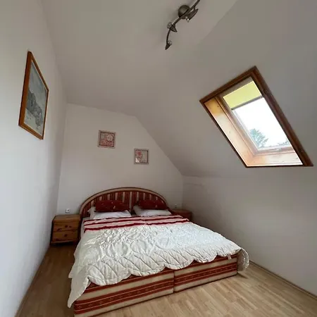 Apartment Balatonfenyves Dom wakacyjny *